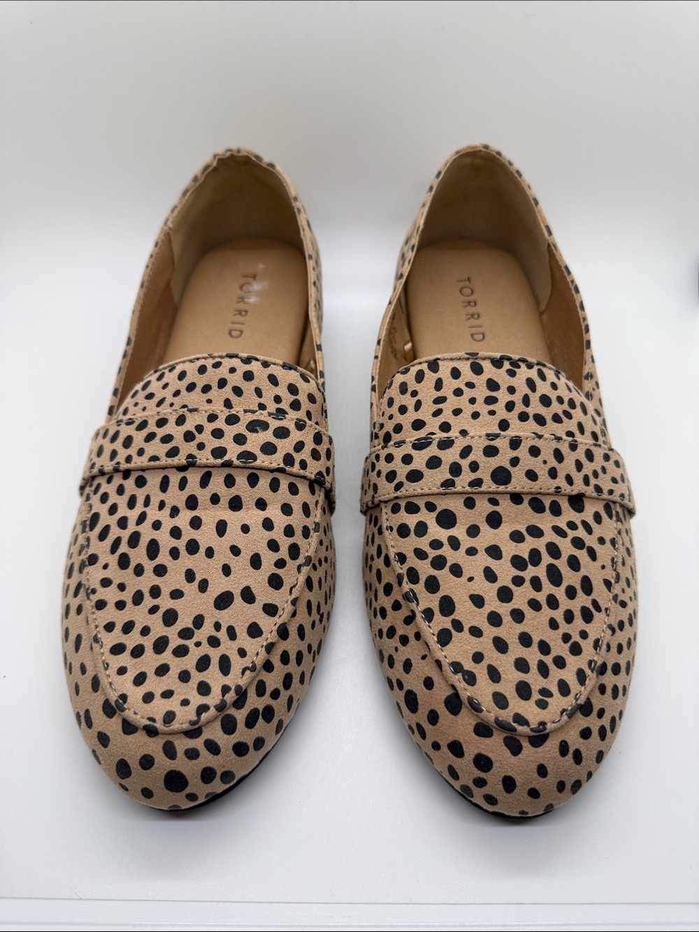 Women's Torrid Cheetah Print Loafer Shoes with Almond Shaped Toe Size 8 1/2
